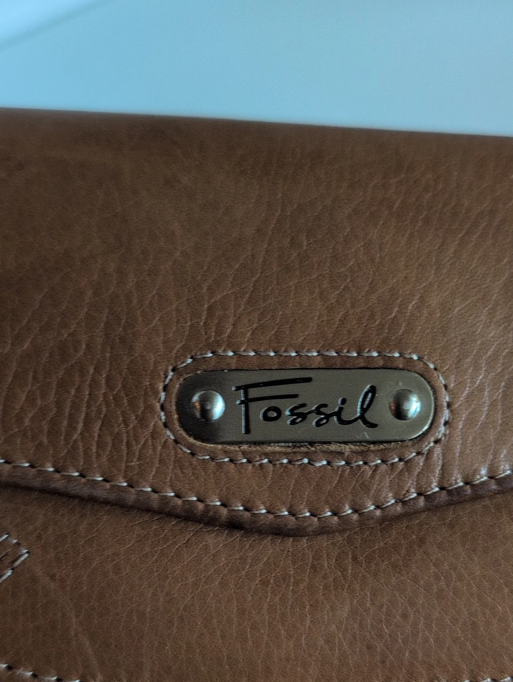 Fossil Tri Fold Tan Color Wallet